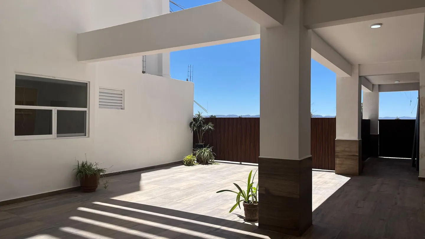 001-05_Terraza