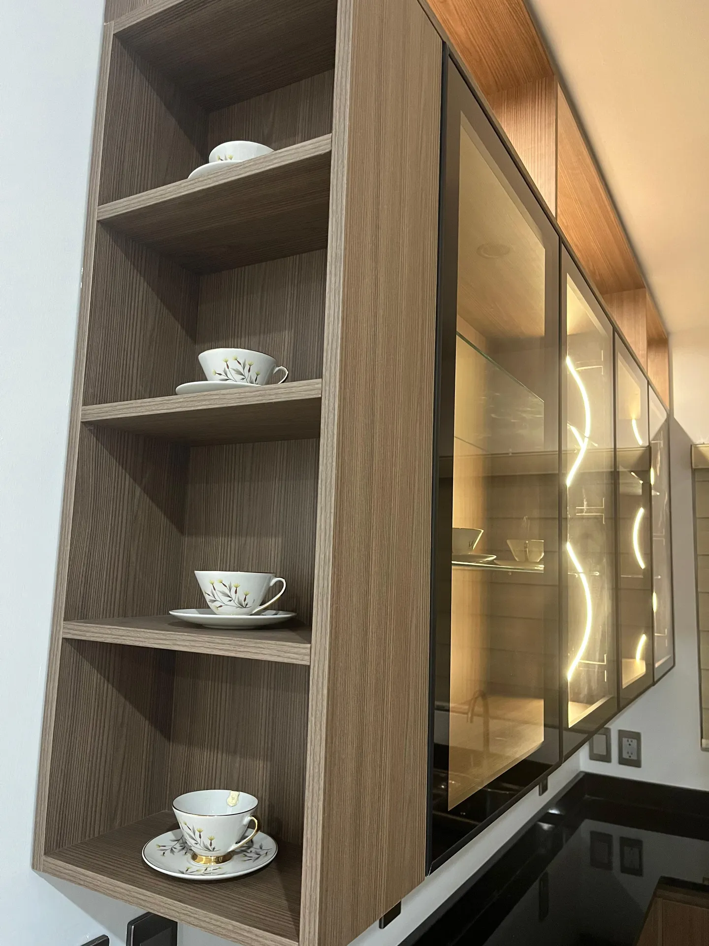 002-05_Cocina_Gabinetes
