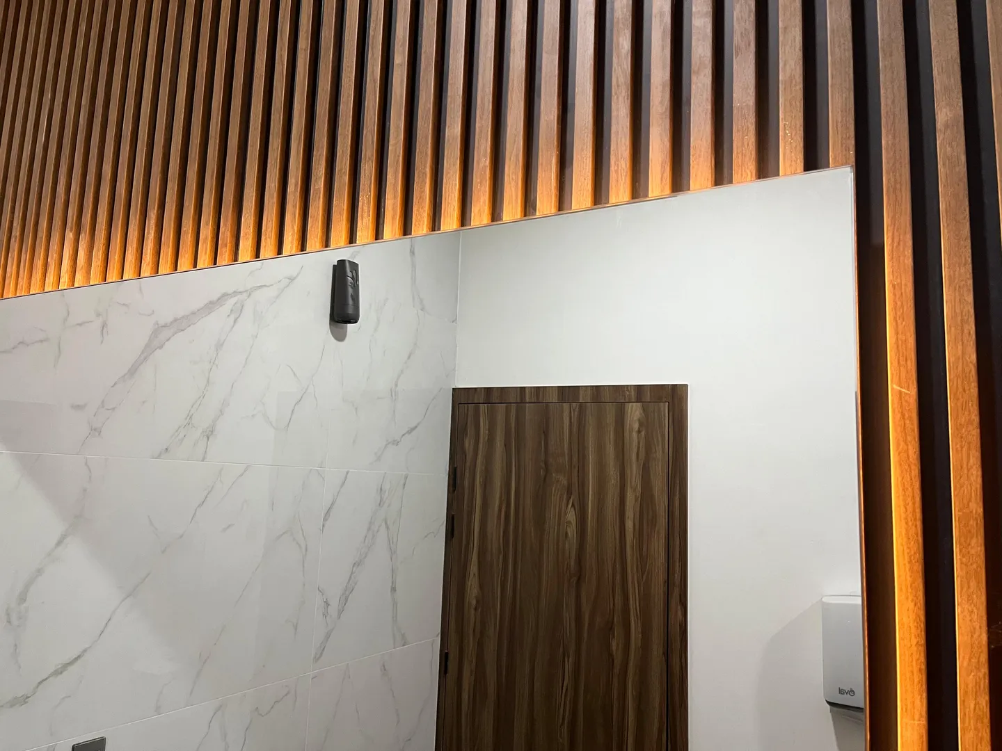 002-11_Baño