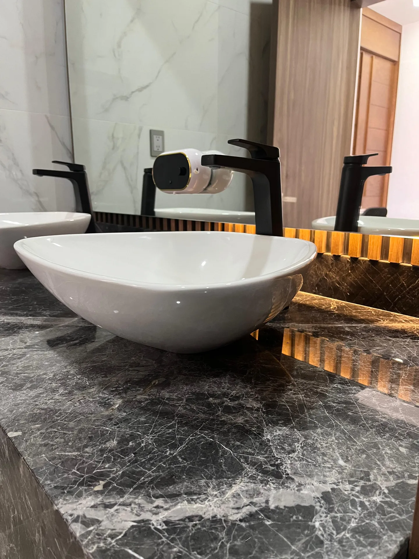 002-12_Baño